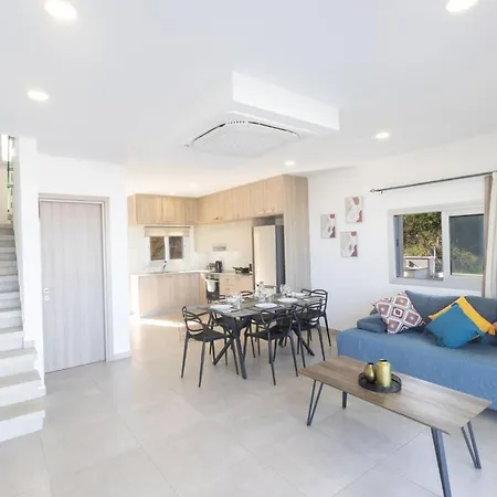 Villa Kypriana Sea Views Walk To & Strip Sleeps 8 Pool Protaras