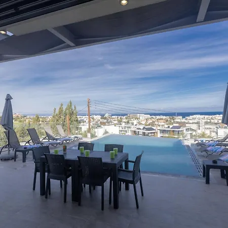Kypriana Sea Views Walk To & Strip Sleeps 8 Pool Villa *